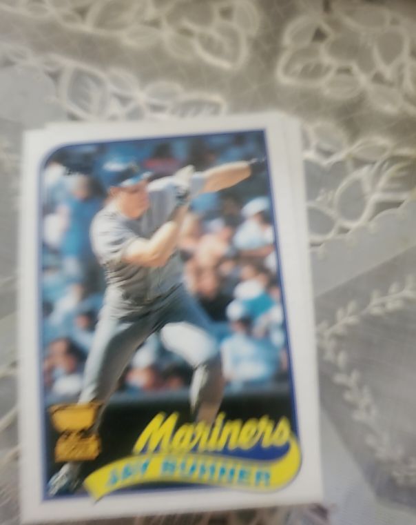 1989 Topps #223 Jay Buhner — front