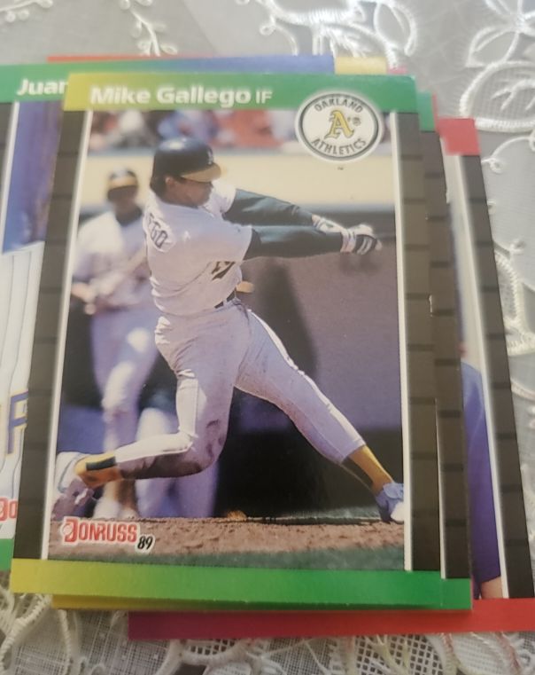 1989 Donruss #422 Mike Gallego Oakland Athletics — front