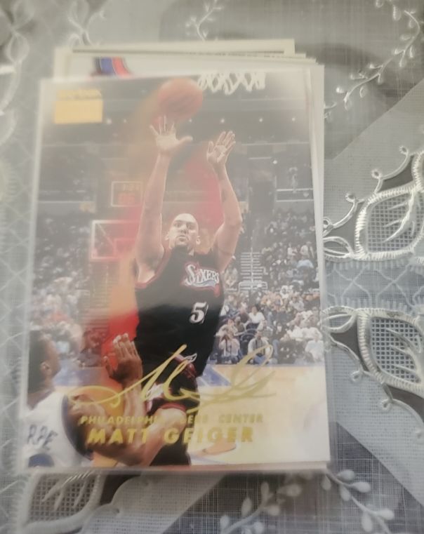 1998-99 Skybox Premium #182 Matt Geiger Philadelphia 76ers — front