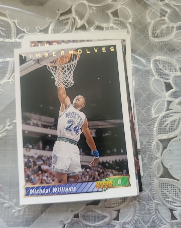 1992 Upper Deck #398 Micheal Williams Minnesota Timberwolves — front