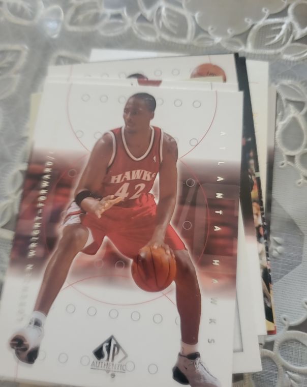2000-01 SP Authentic #5 Glenn Robinson — front