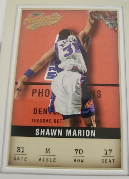 2001-02 Fleer Authentix #70 Shawn Marion — front