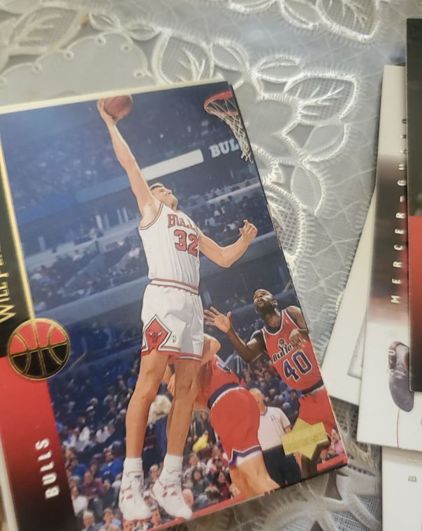 1994-95 Upper Deck #202 Wilt Chamberlain — front