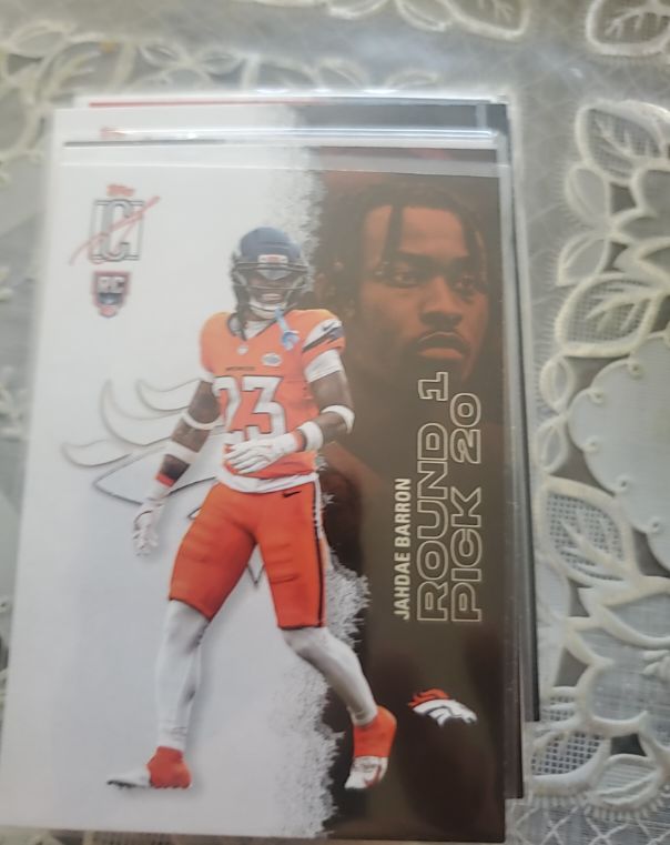 2025 Topps Signature Class #138 Jahdae Barron — front