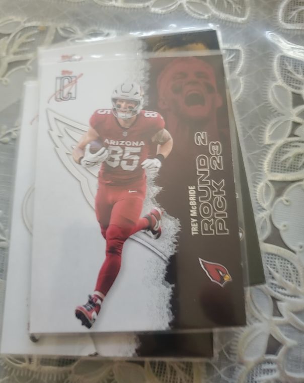 2025 Topps Signature Class Round 2 Pick 23 Trey McBride Arizona Cardinals — front