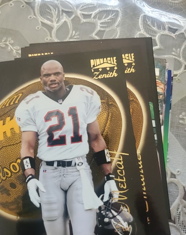 1996 Pinnacle Zenith #Z-33 Eric Metcalf — front