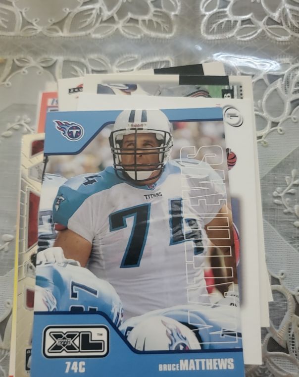 2002 Upper Deck XL #74C Bruce Matthews — front