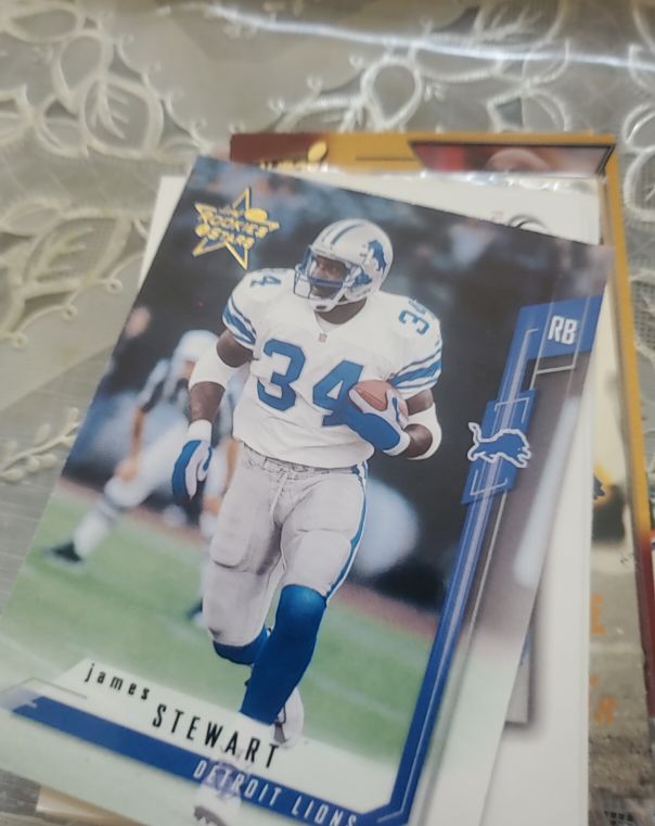 2001 Leaf Rookies & Stars #40 James Stewart — front