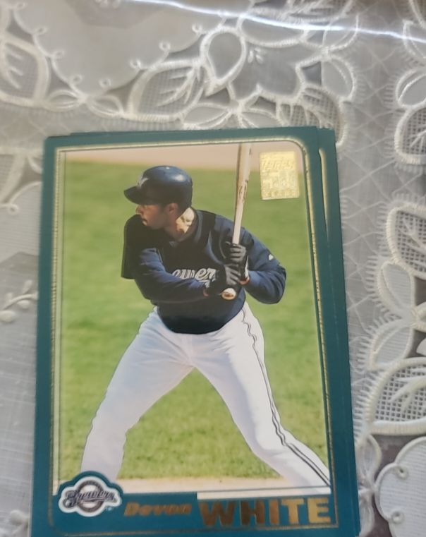 2001 Topps Traded #T47 Devon White Milwaukee Brewers — front
