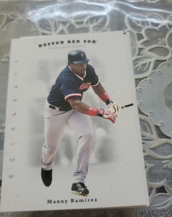 2001 Upper Deck SP Authentic #23 Manny Ramirez — front