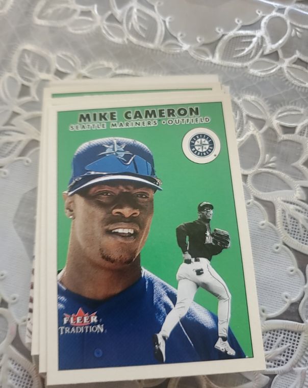 2000 Fleer Tradition Update #U40 Mike Cameron — front