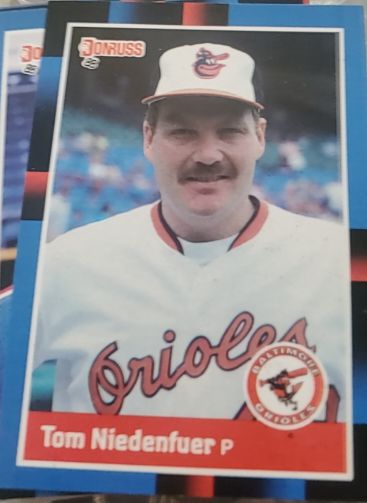 1988 Donruss #294 Tom Niedenfuer — front