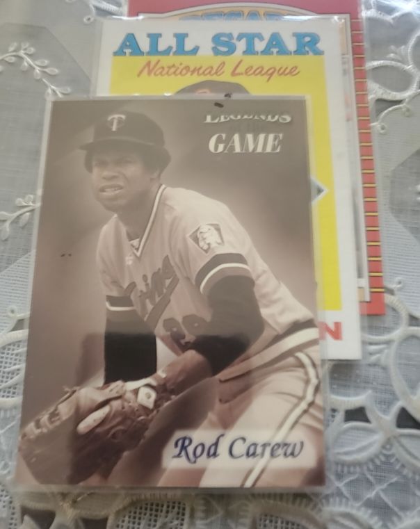 1998 Fleer Sports Illustrated Then & Now #8 Rod Carew — front