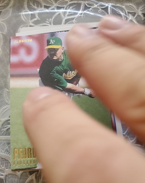 1996 Fleer Ultra #402 Pedro Munoz — front