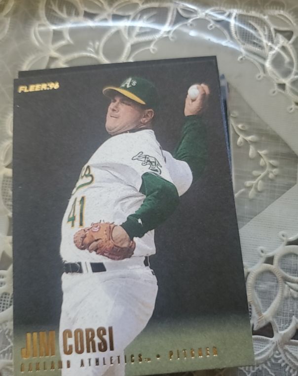 1996 Fleer Update #U72 Jim Corsi — front
