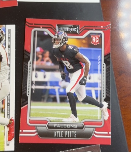 2021 Panini Playbook #104 Kyle Pitts — front