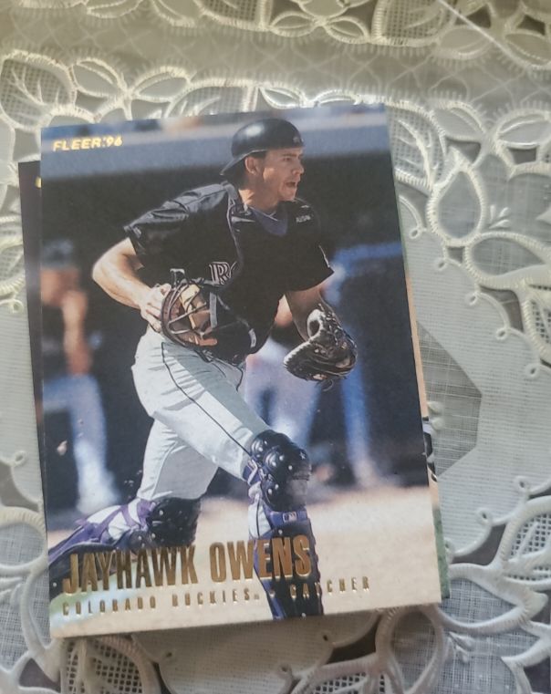 1996 Fleer Update #U129 Jayhawk Owens — front