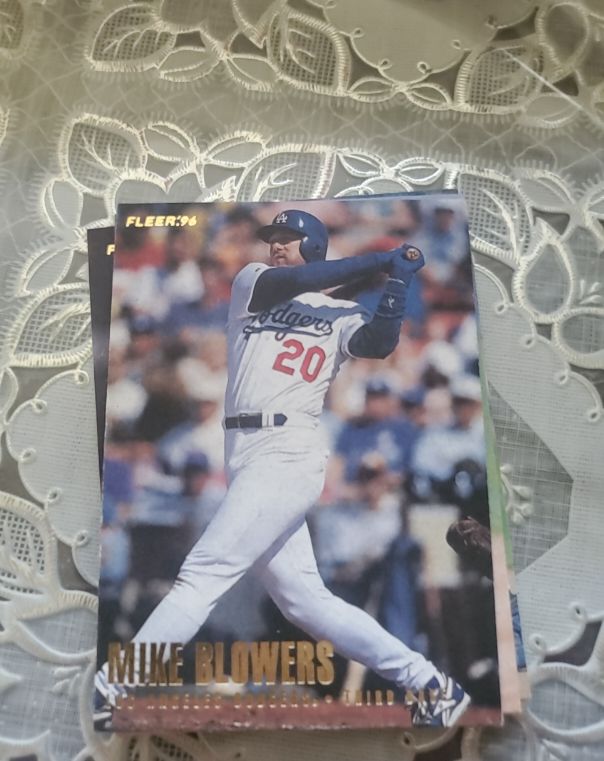1996 Fleer #1 Mike Blowers — front