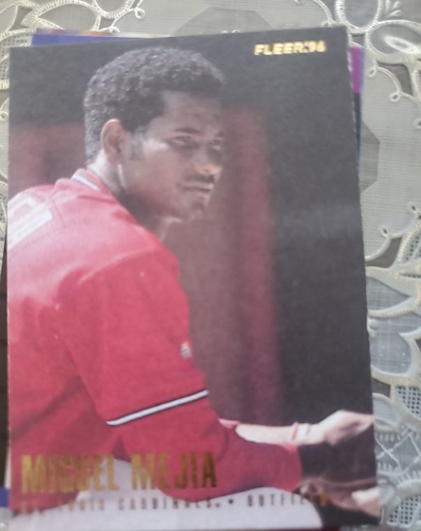 1996 Fleer Update #U192 Miguel Mejia — front