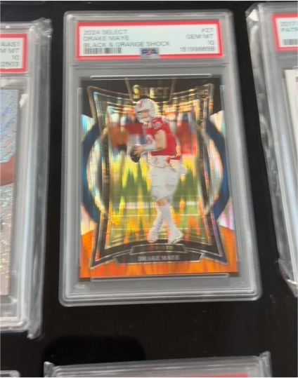 2024 Panini Select #27 Drake Maye Black & Orange Shock Prizm — front