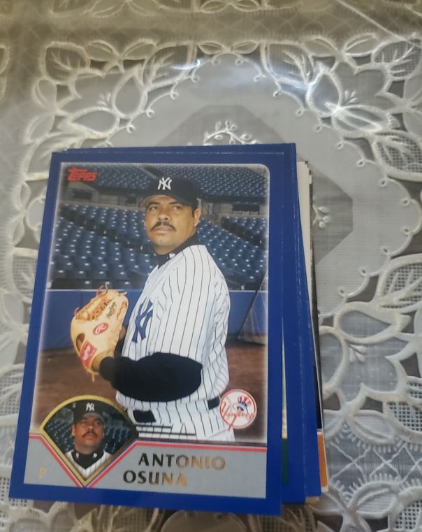 2003 Topps #374 Antonio Osuna — front