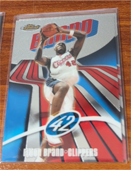 2003-04 Topps Finest #50 Elton Brand — front