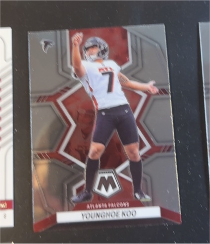 2022 Panini Prizm #17 Younghoe Koo Atlanta Falcons — front