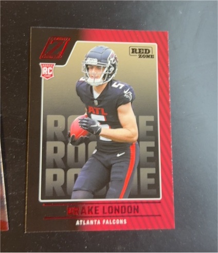 2022 Panini Zenith Red Zone #107 Drake London — front