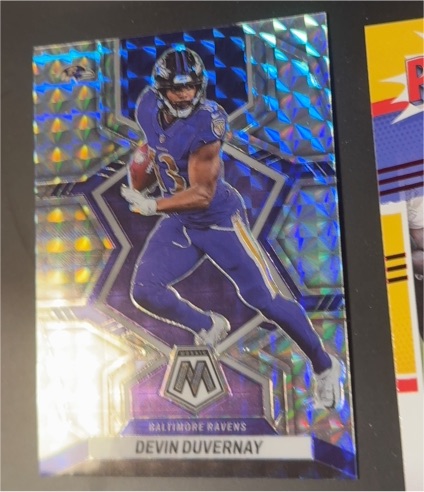 2022 Panini Mosaic #214 Devin Duvernay — front