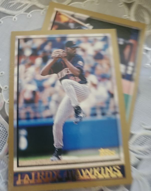 1998 Topps #197 LaTroy Hawkins Minnesota Twins — front