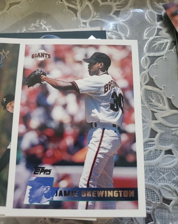 1996 Topps #331 Jamie Brewington — front