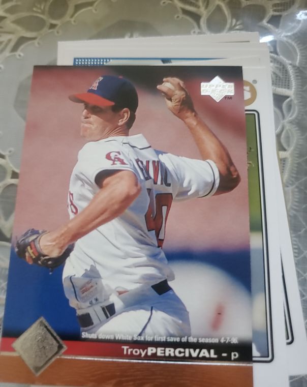 1997 Upper Deck #29 Troy Percival — front