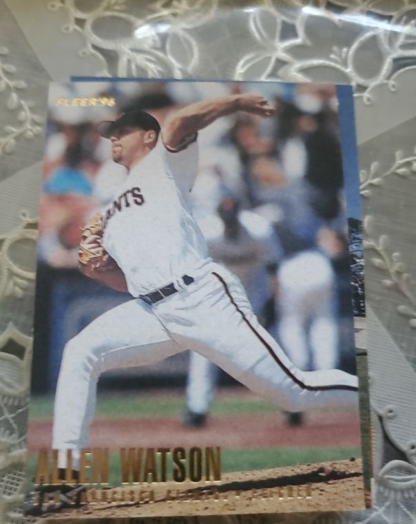 1996 Fleer Update #U210 Allen Watson — front