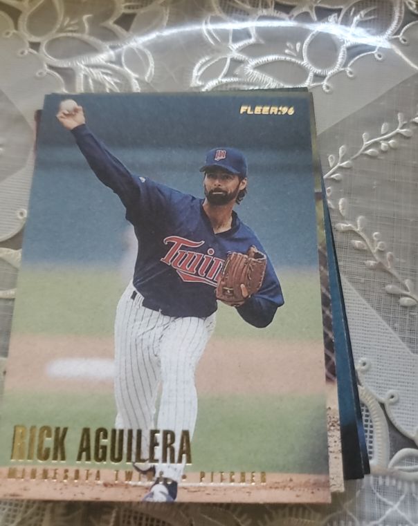 1996 Fleer Update #U50 Rick Aguilera — front