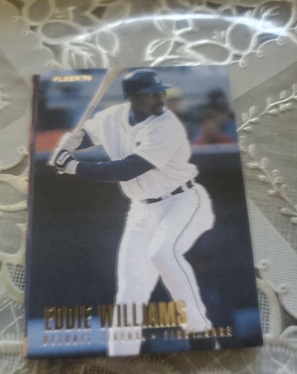 1996 Fleer Update #U37 Eddie Williams — front