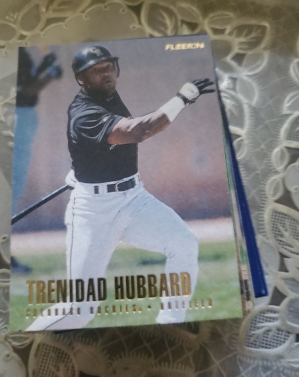 1996 Fleer Update #U128 Trenidad Hubbard — front