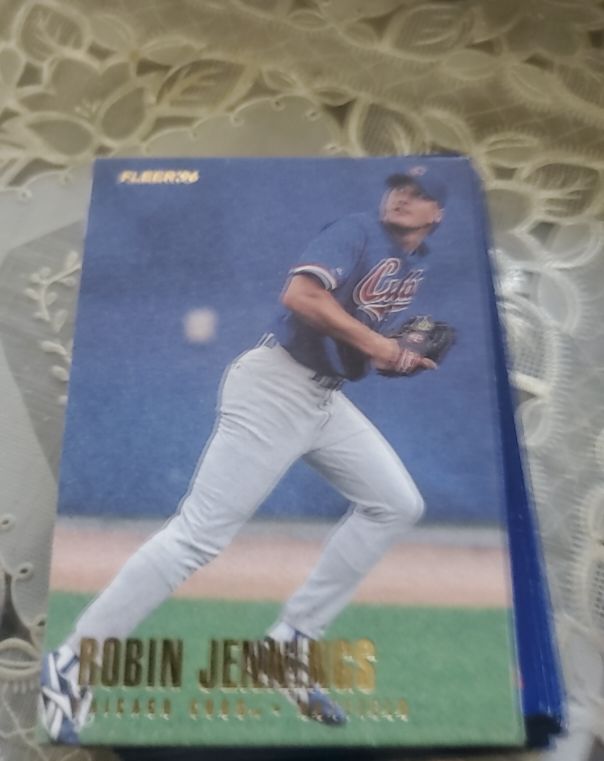 1996 Fleer #9 Robin Jennings — front