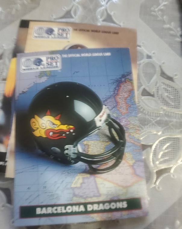 1991 Pro Set World League Football #10 Barcelona Dragons — front