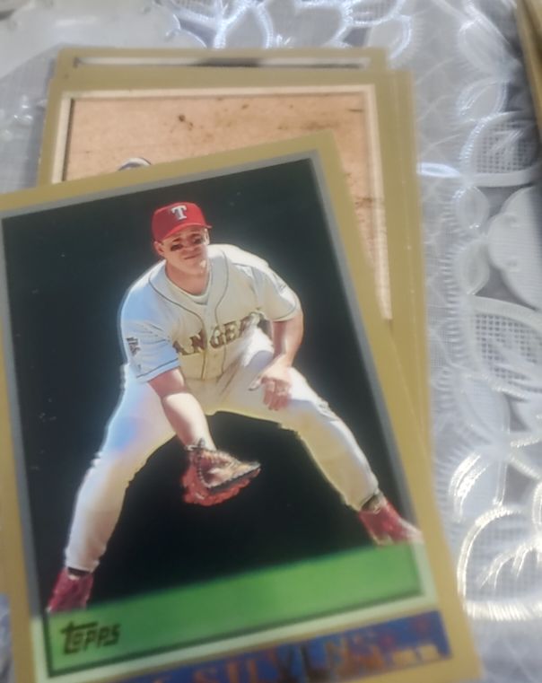 1998 Topps #148 Lee Stevens Texas Rangers — front