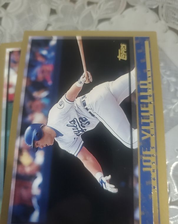 1998 Topps #27 Joe Vitiello Kansas City Royals — front