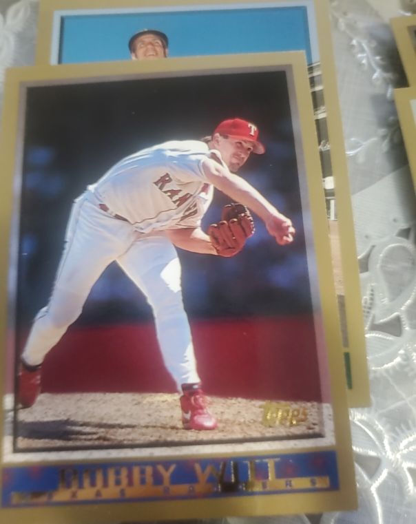 1998 Topps #15 Bobby Witt — front