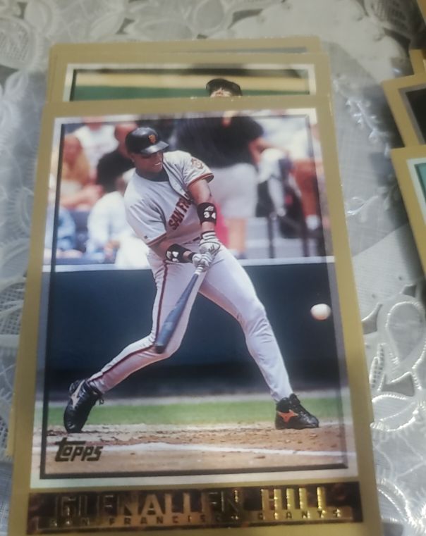 1998 Topps #189 Glenallen Hill — front