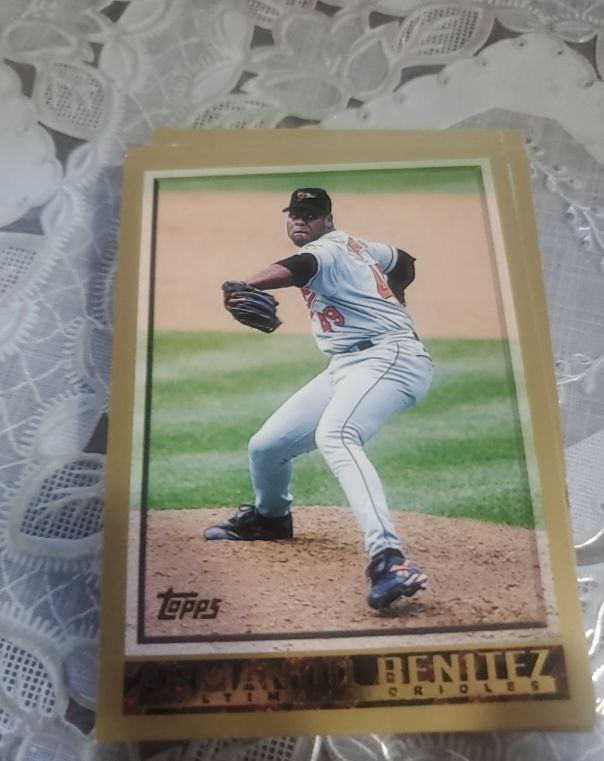 1998 Topps #203 Armando Benitez — front