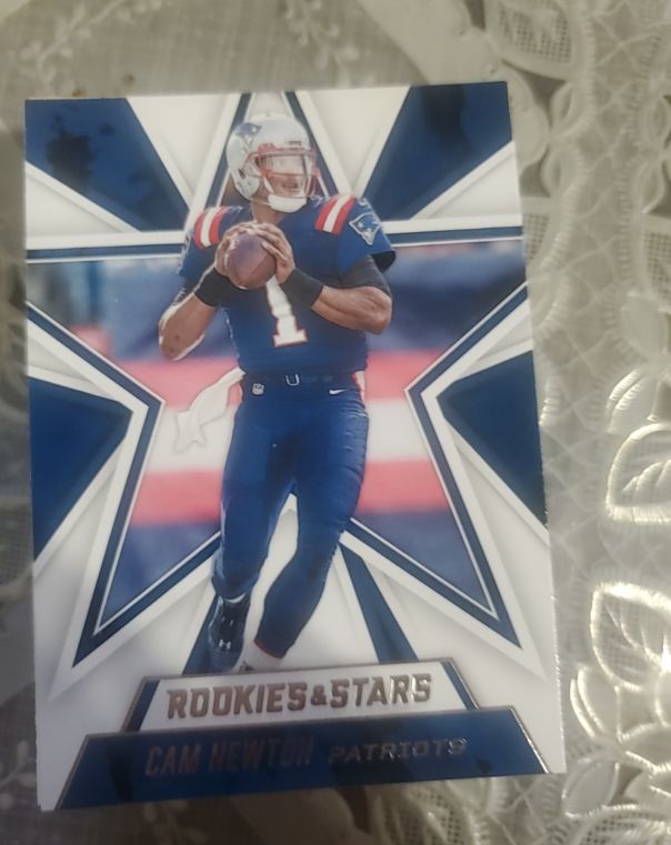 2020 Panini Rookies & Stars #7 Cam Newton — front