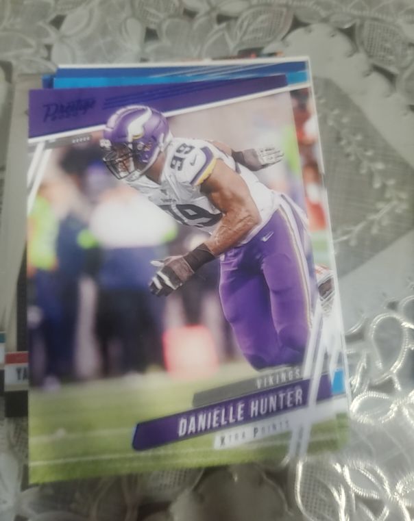 2020 Panini Prestige #196 Danielle Hunter — front