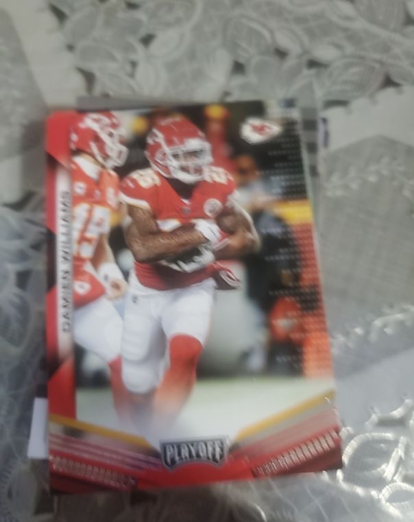 2017 Panini Player of the Day #17 Tyreek Hill — front