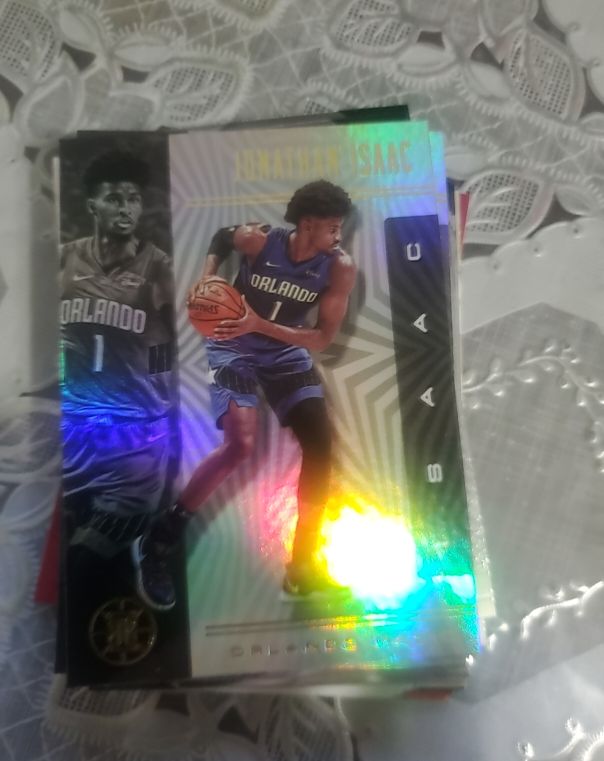 2019-20 Panini Illusions #49 Jonathan Isaac — front