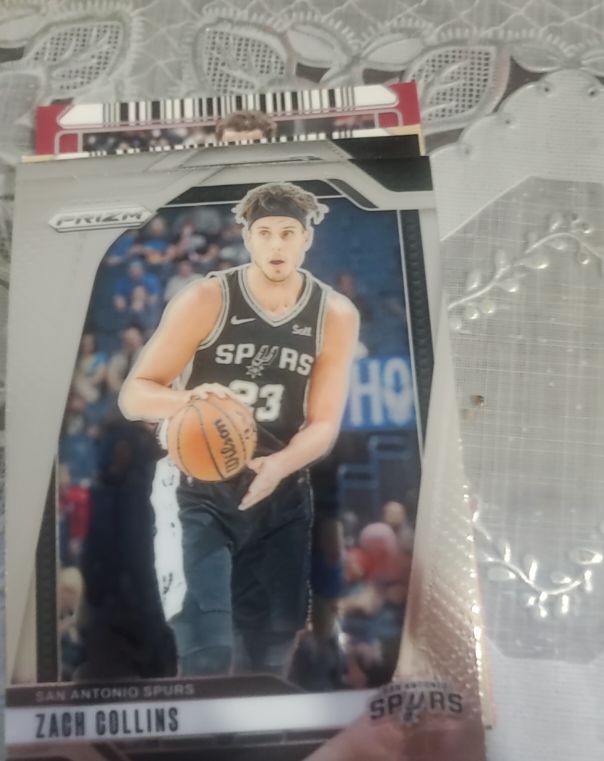 2024-25 Panini Prizm #197 Zach Collins — front