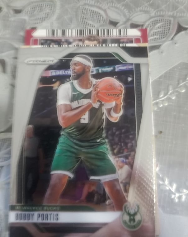 2024-25 Panini Prizm #206 Bobby Portis — front