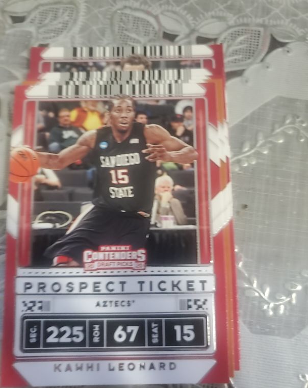 2020 Panini Contenders Draft Picks #18 Kawhi Leonard — front